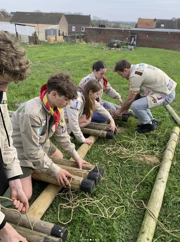Givers aan het sjorren, bekijk meer op Instagram (opent in een nieuw tabblad)